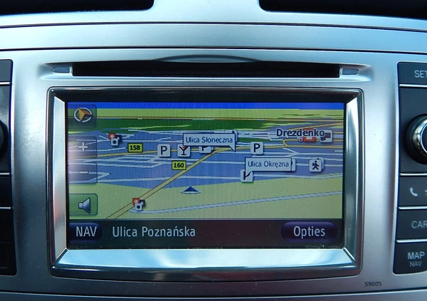 Toyota Avensis cena 31900 przebieg: 228228, rok produkcji 2014 z Drezdenko małe 466